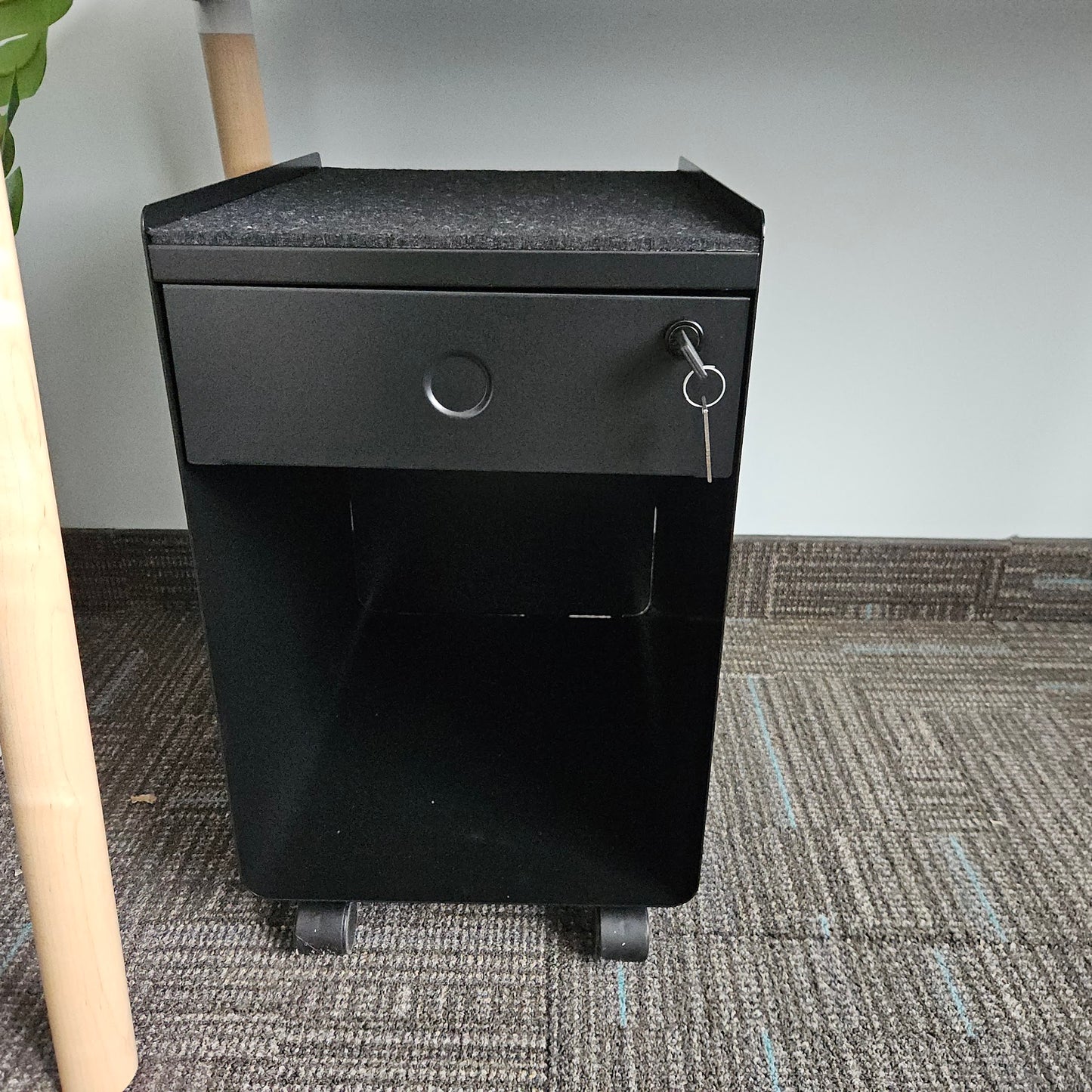 Rockit under desk filing system