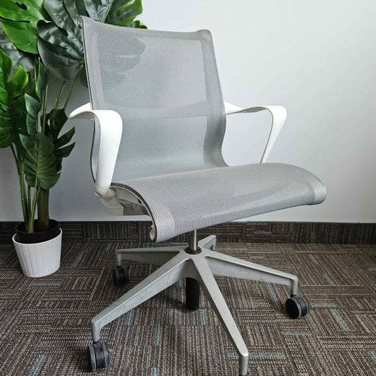 Herman Miller Setu