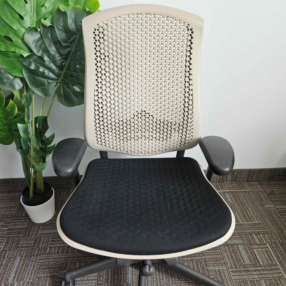 Herman Miller Celle