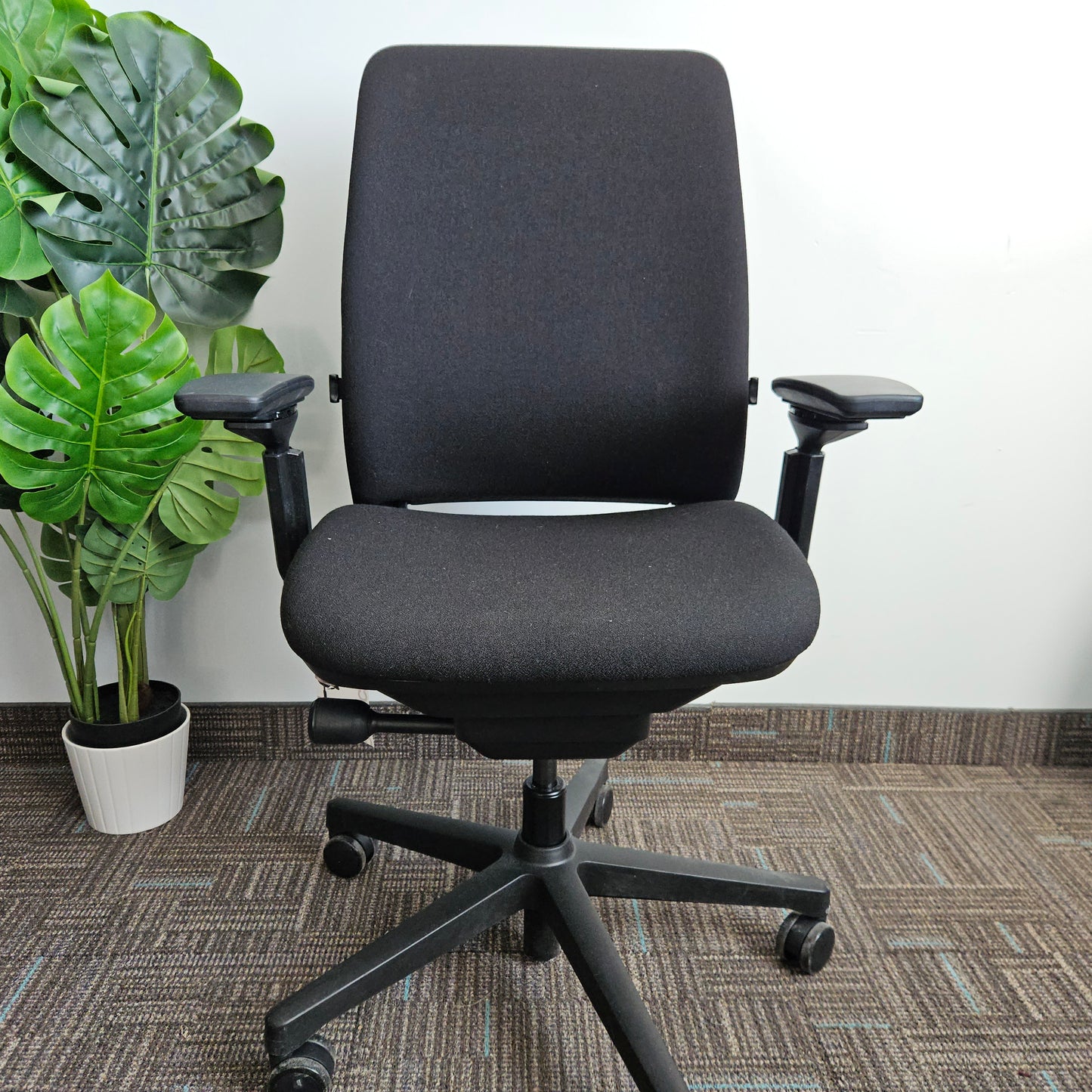 Steelcase Amia