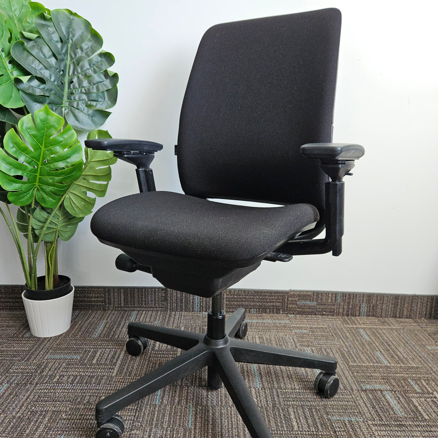Steelcase Amia