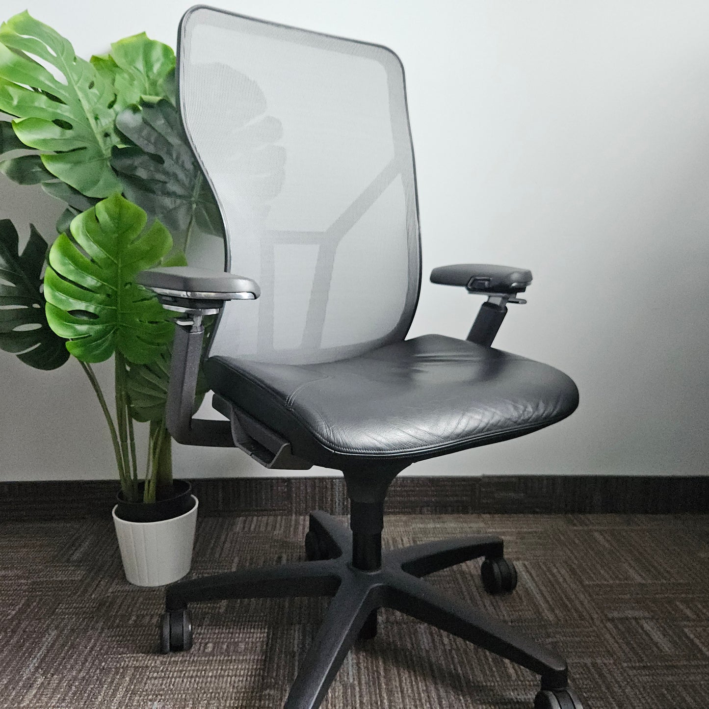 Allsteel Acuity