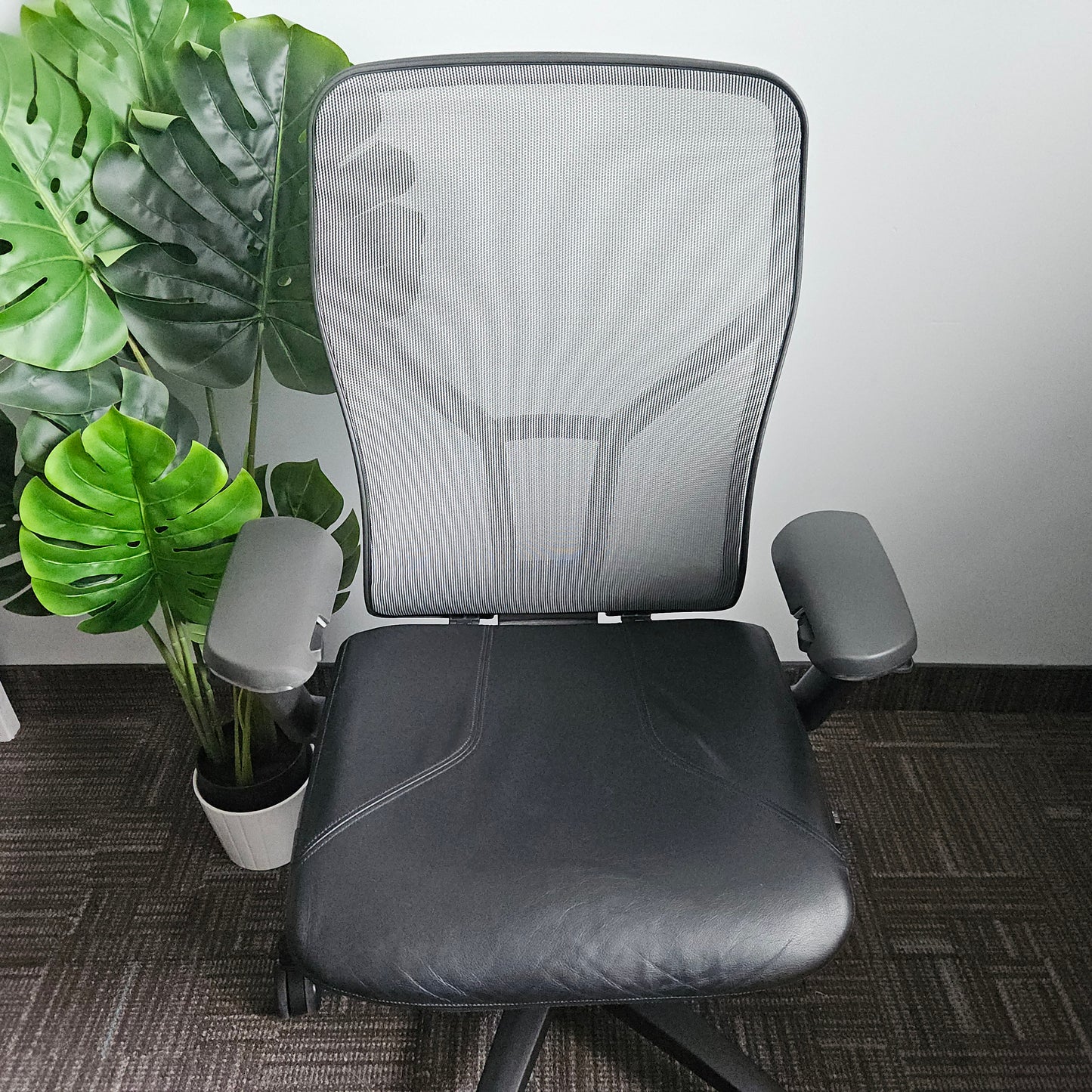 Allsteel Acuity