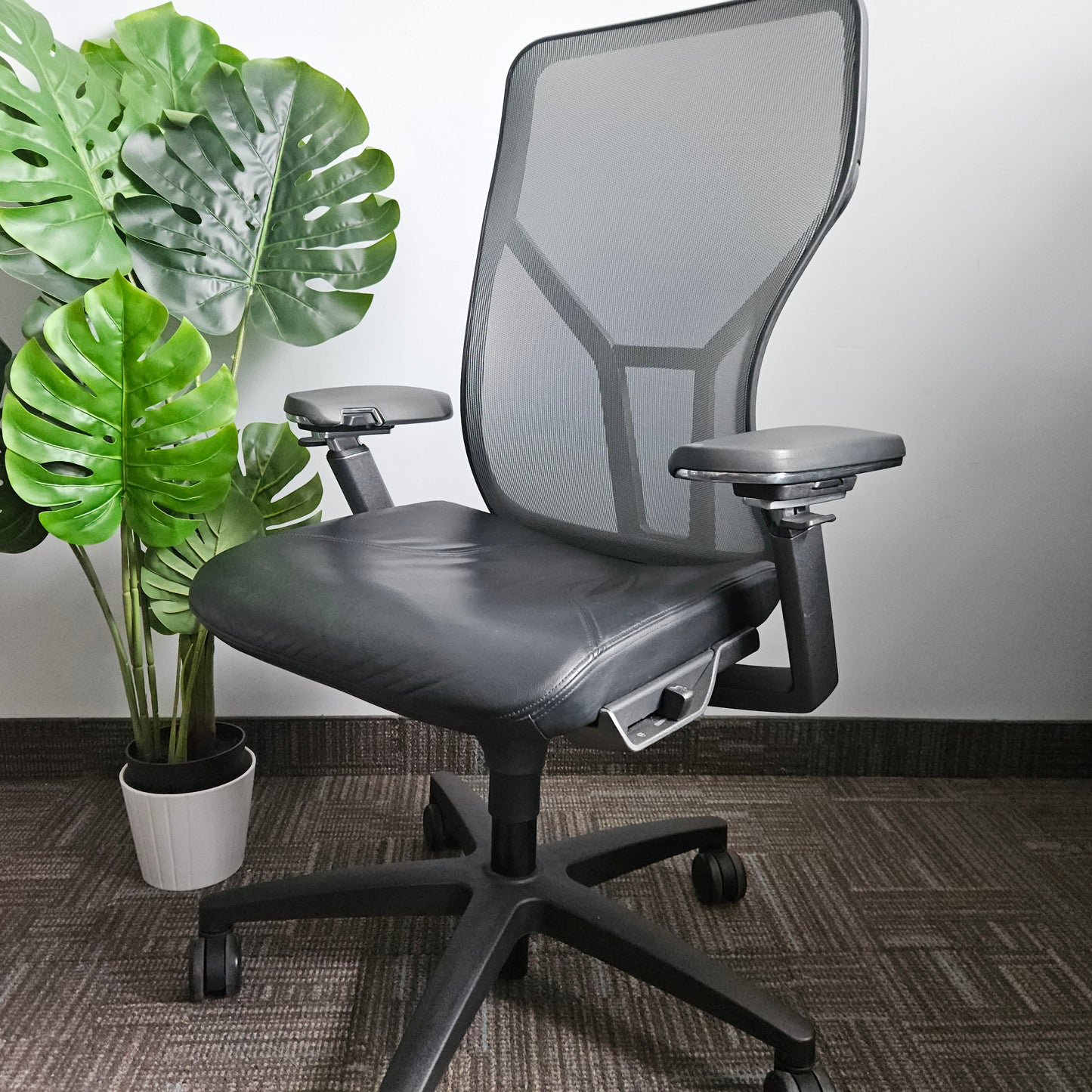 Allsteel Acuity