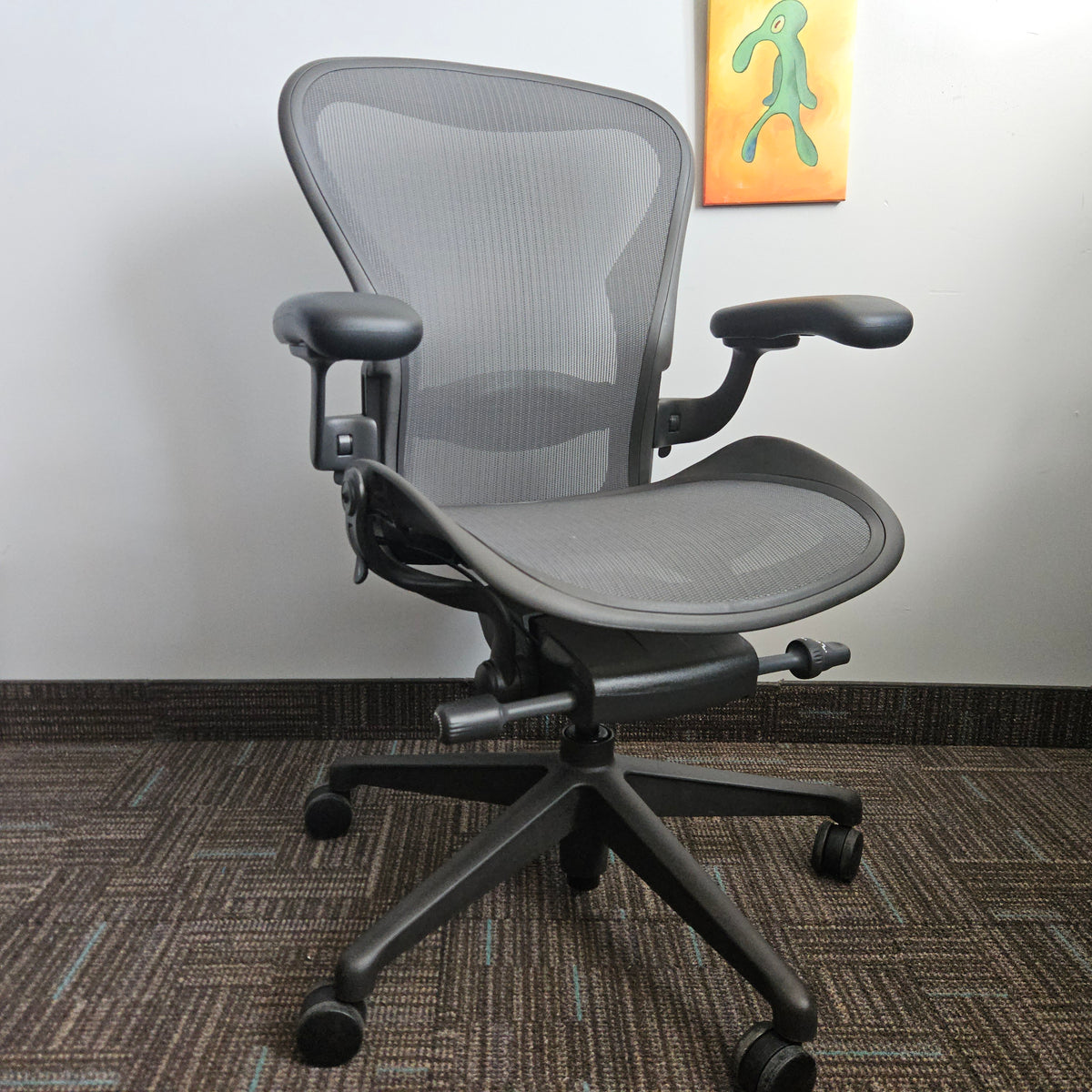 Herman Miller Aeron size b remaster