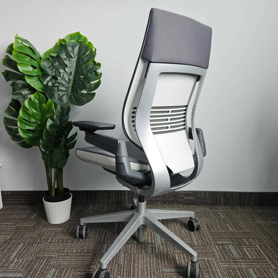 Steelcase Gesture 2018