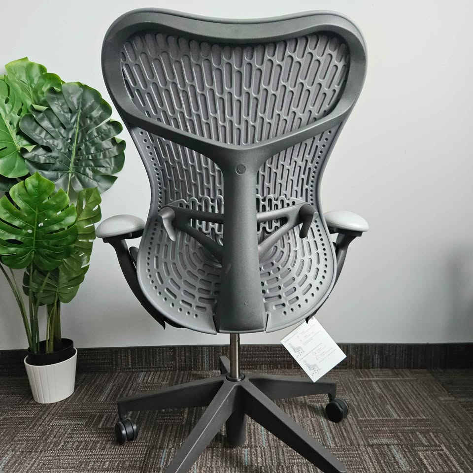 Herman Miller Mirra 2 FULLY LOADED (Copy)