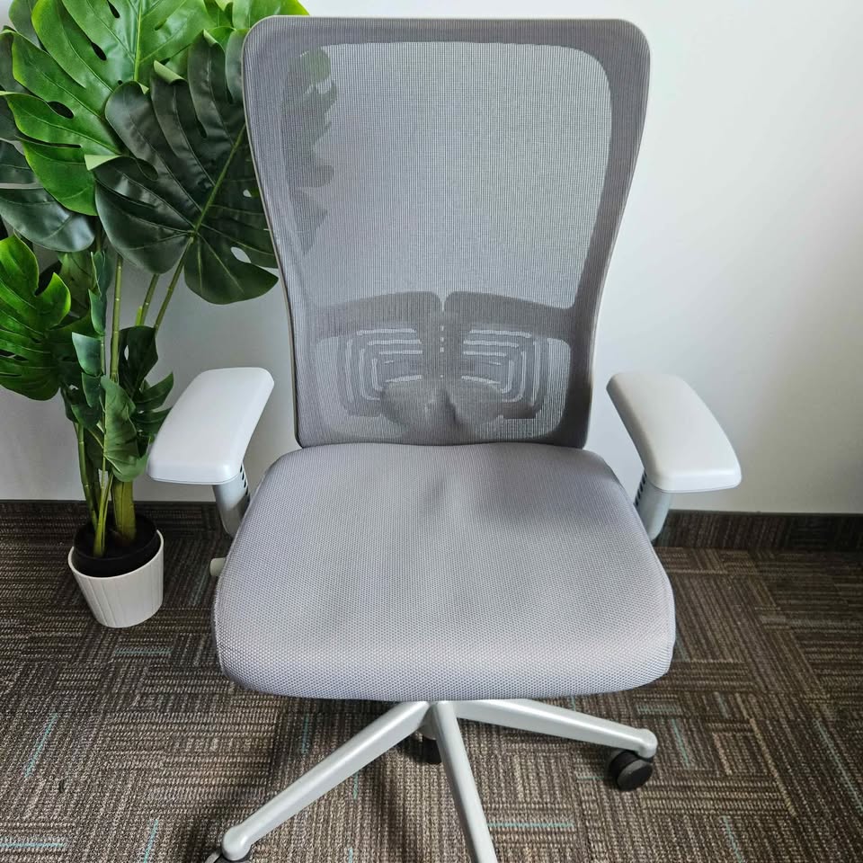 Haworth Zody Fully Loaded