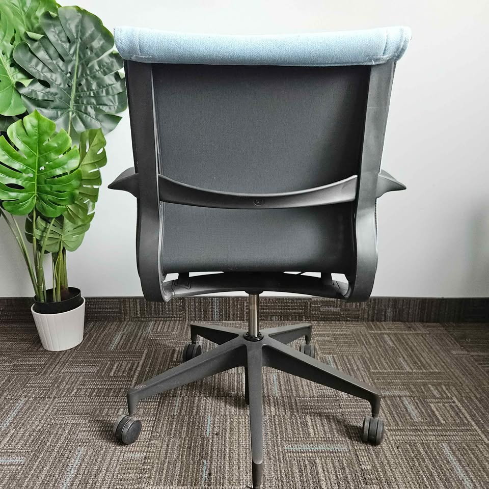 Herman Miller Setu