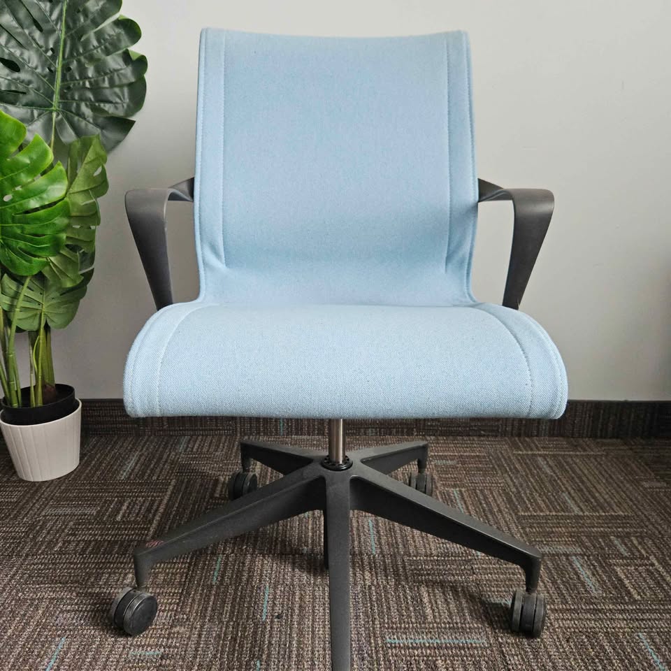 Herman Miller Setu