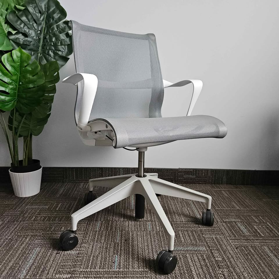 Herman Miller Setu