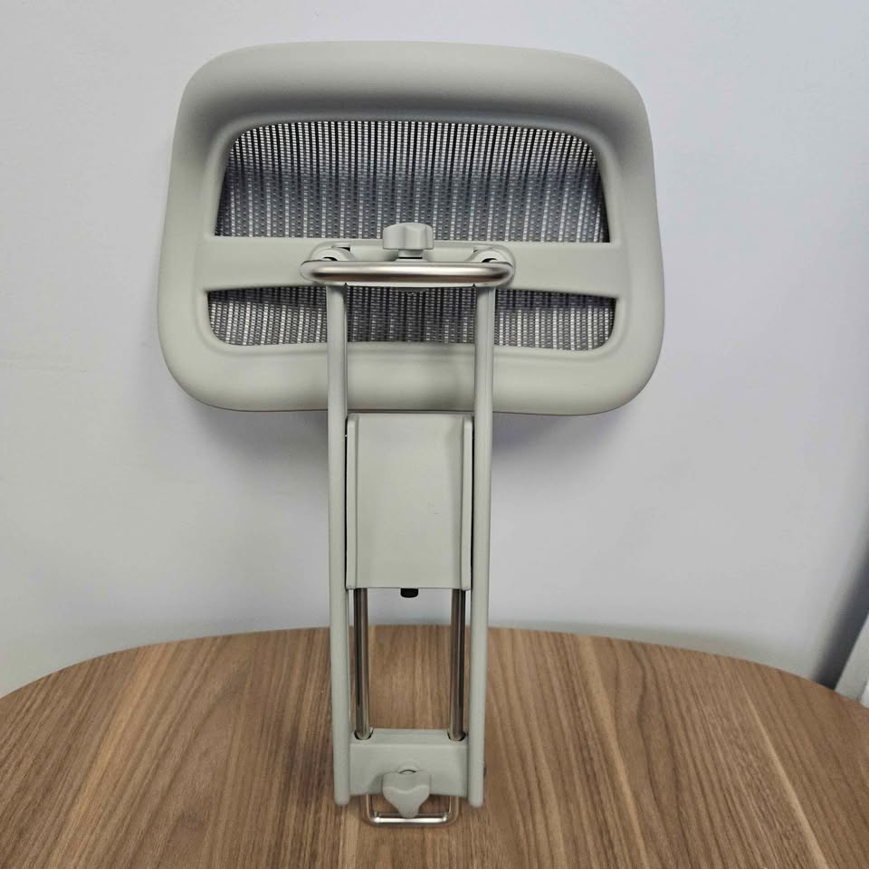 Herman MIller Aeron Headrest