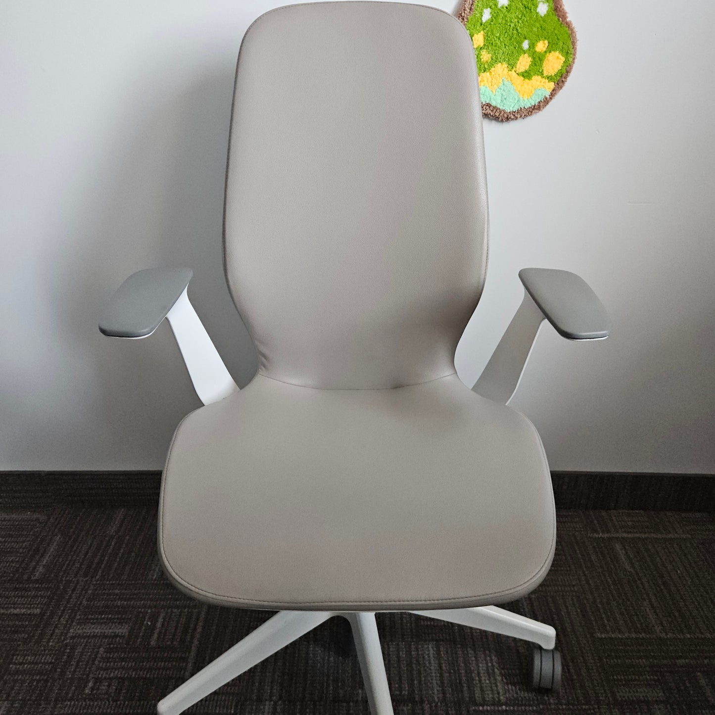 Steelcase Silq
