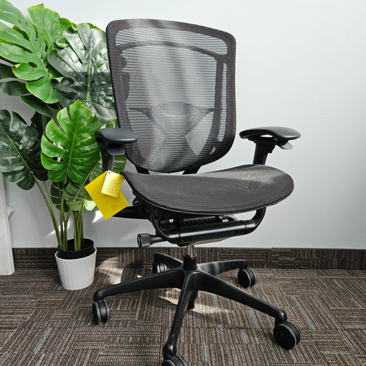 Teknion Nuova Contessa