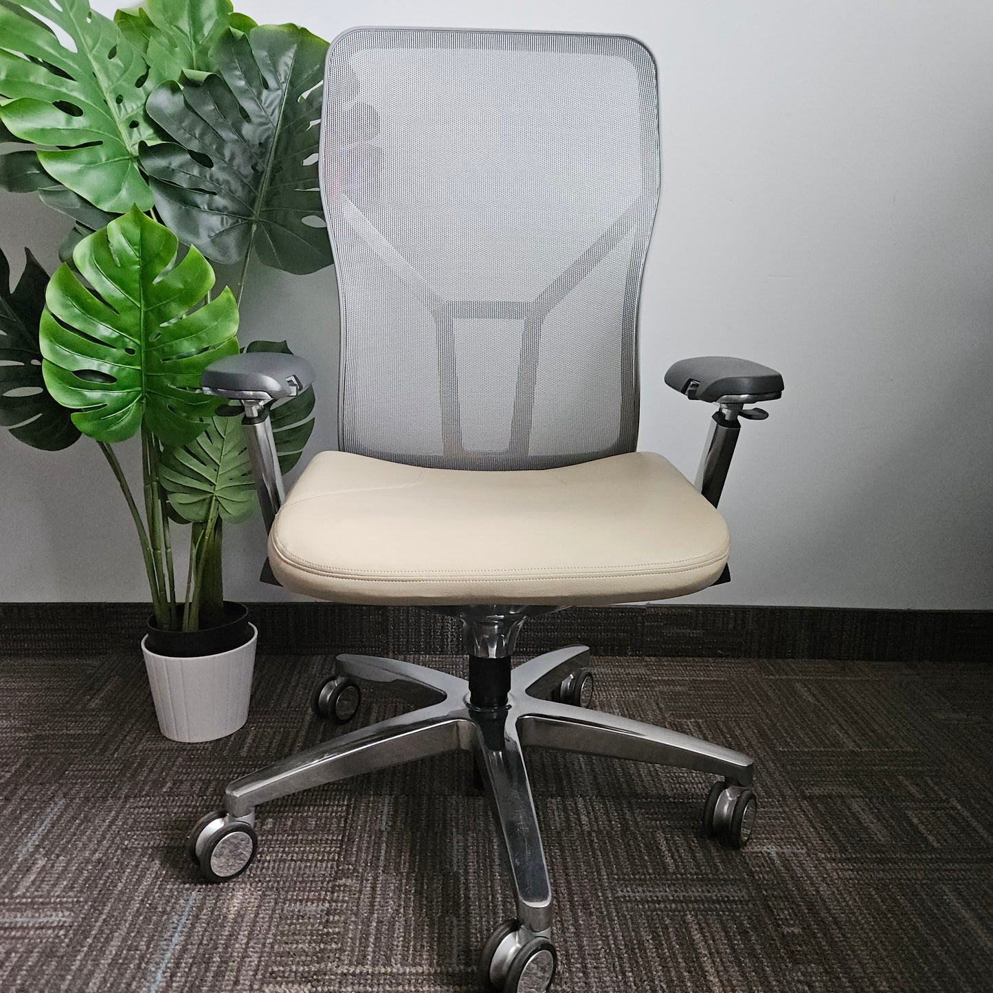 Allsteel Acuity