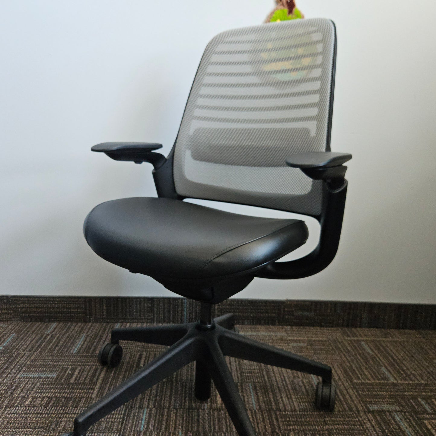 Steelcase series 1